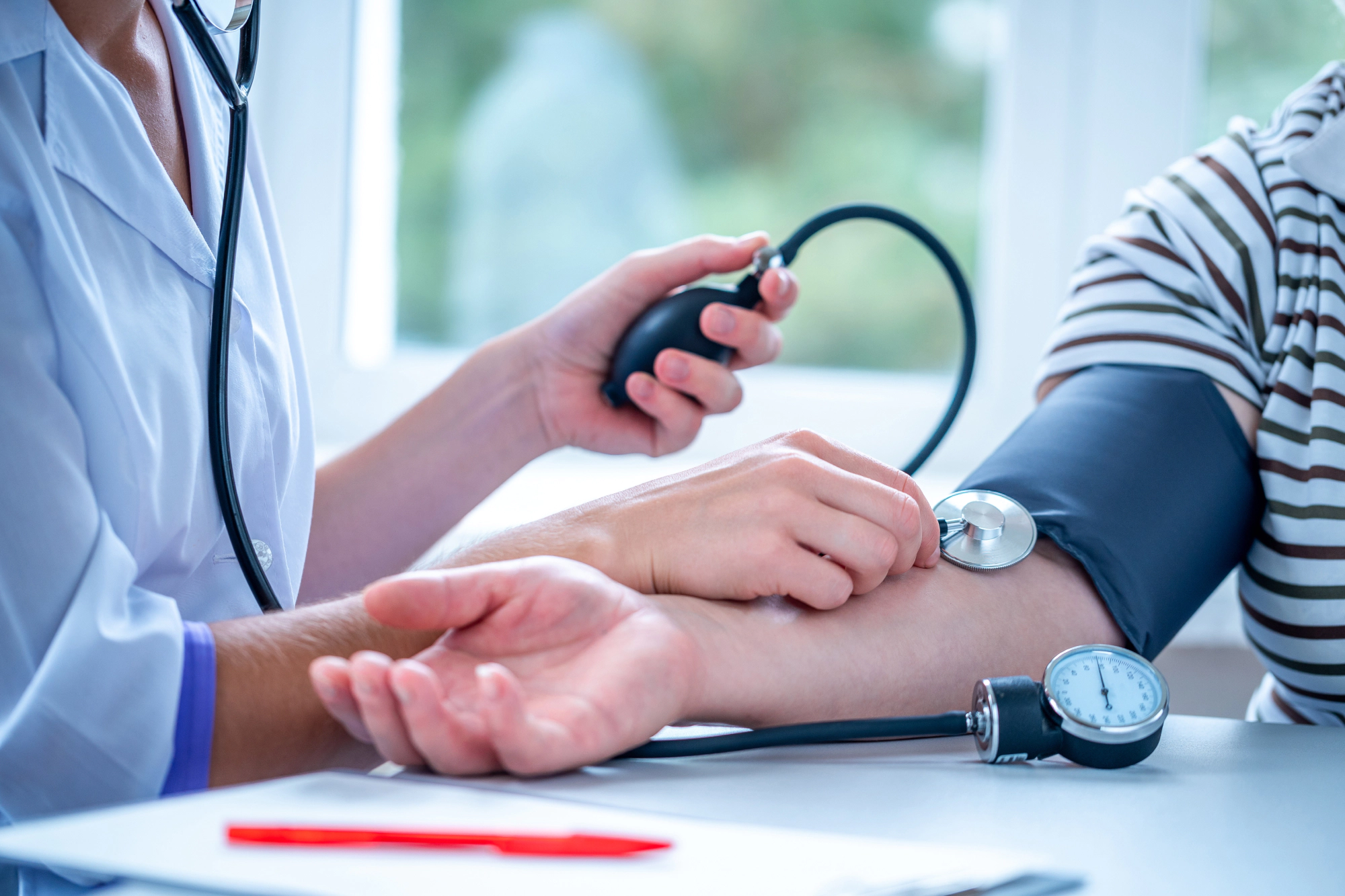 Symptoms for deals high blood pressure